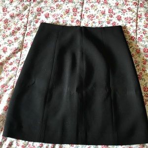 Aritzia Babaton black skirt